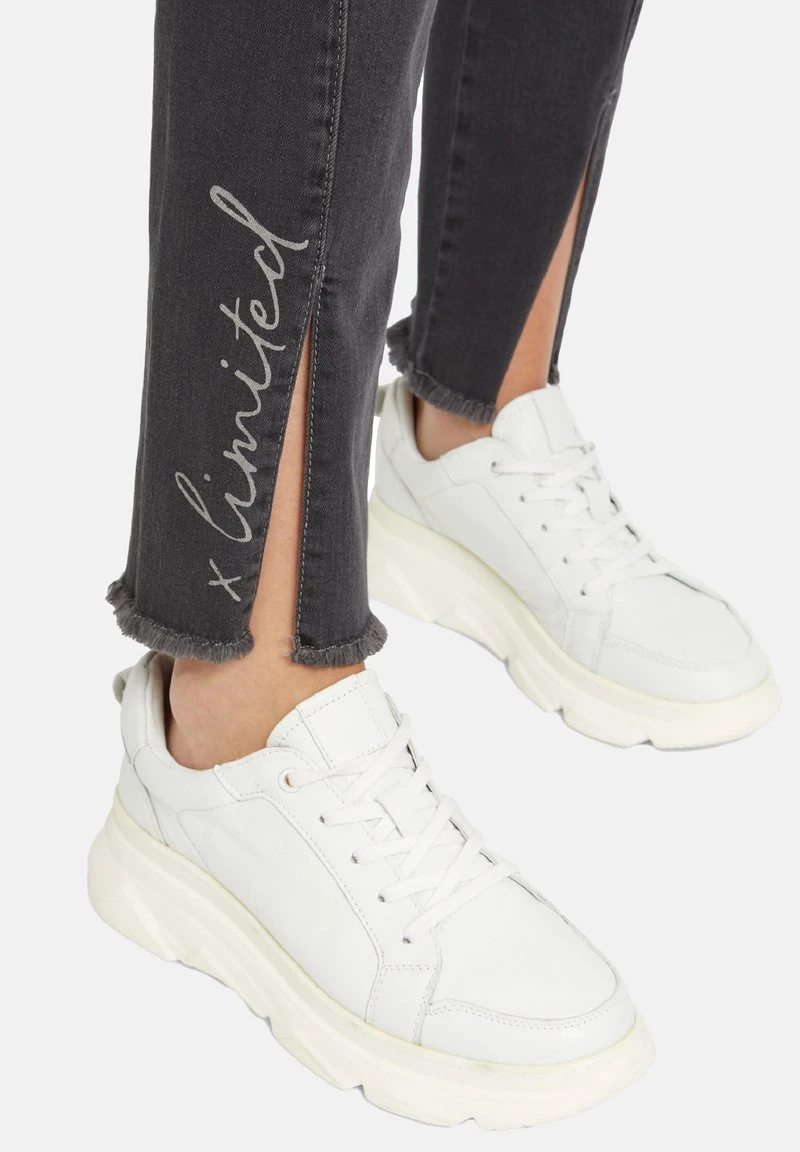 Betty Barclay Jeans Slim Fit - Dark Grey Denim 5 Betty Barclay Jeans Slim Fit - Dark Grey Denim – Bild 5