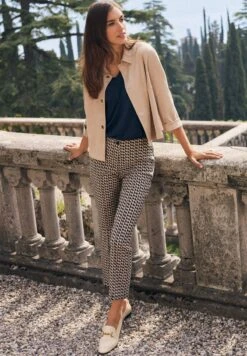 Betty Barclay STRETCH - Stoffhose - Camel Dark Blue -Betty Barclay Verkäufe 213d6fb7d808499a9b3d414dd71261c8