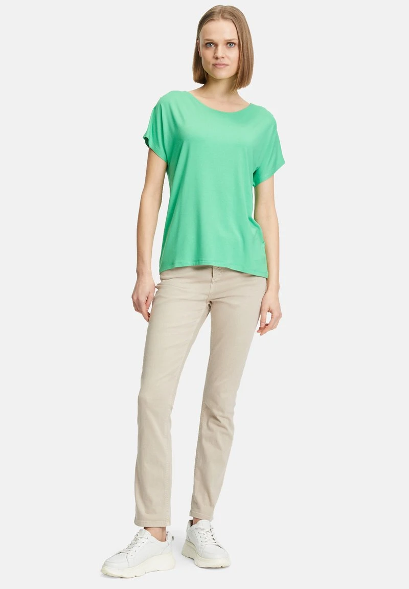 Betty Barclay MIT V-AUSSCHNITT - T-Shirt Basic - Island Green 2 Betty Barclay MIT V-AUSSCHNITT - T-Shirt Basic - Island Green – Bild 2