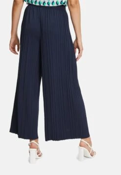 Betty Barclay CULOTTE MIT PLISSEE - Stoffhose - Dunkelblau 8 Betty Barclay CULOTTE MIT PLISSEE - Stoffhose - Dunkelblau -Betty Barclay Verkäufe 5d3af4a66a674177b712cd7baf49bd08