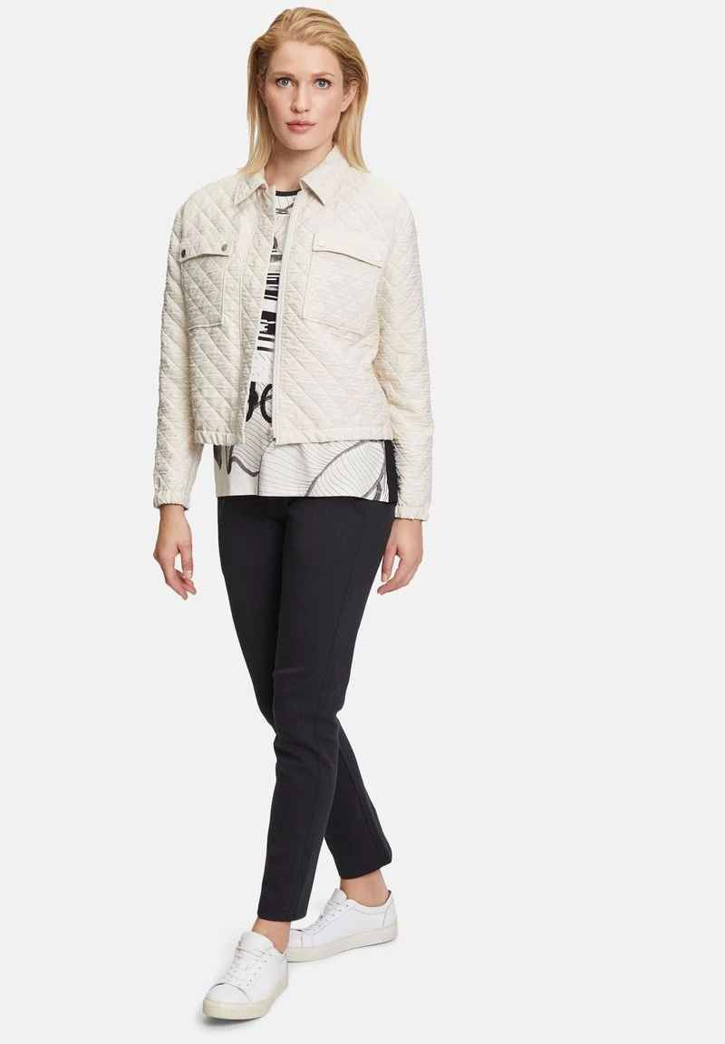 Betty Barclay MIT TASCHEN - Übergangsjacke - Beige 2 Betty Barclay MIT TASCHEN - Übergangsjacke - Beige – Bild 2