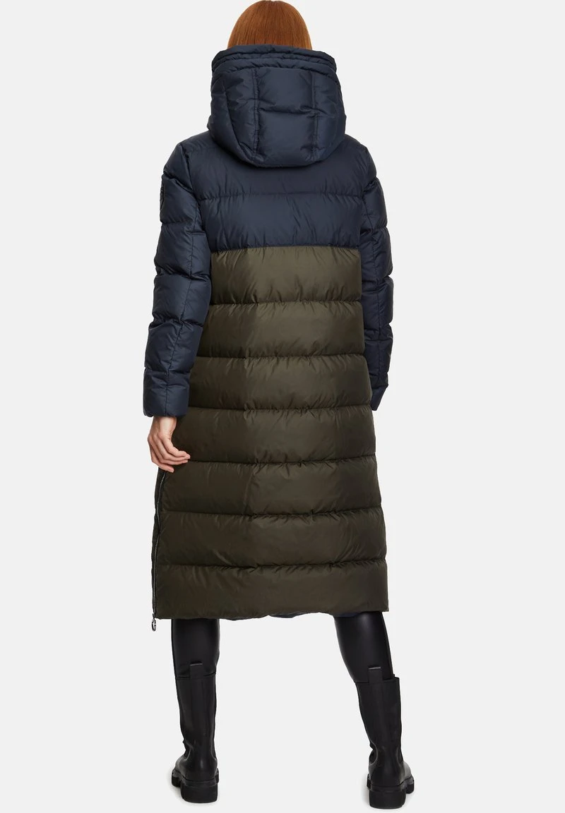 Betty Barclay Daunenmantel - Patch Dark Blue Khaki 3 Betty Barclay Daunenmantel - Patch Dark Blue Khaki – Bild 3