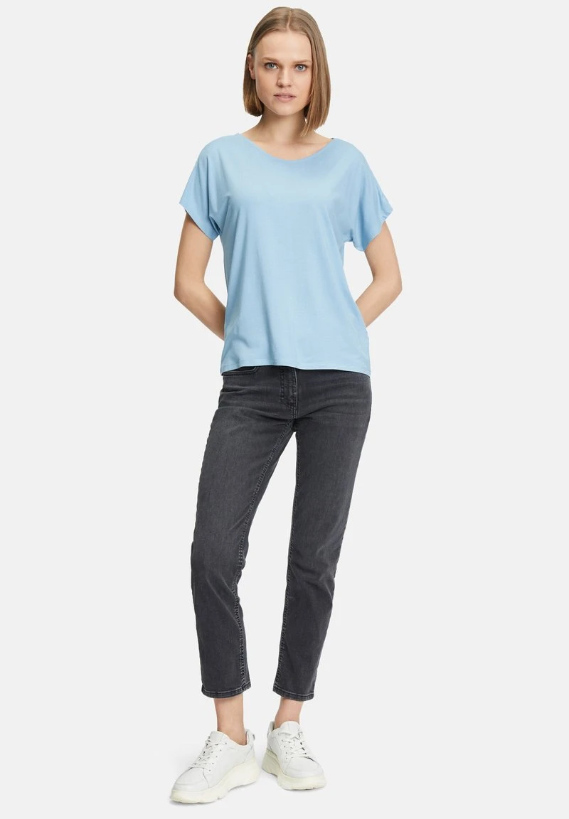 Betty Barclay MIT V-AUSSCHNITT - T-Shirt Basic - Dusk Blue 2 Betty Barclay MIT V-AUSSCHNITT - T-Shirt Basic - Dusk Blue – Bild 2