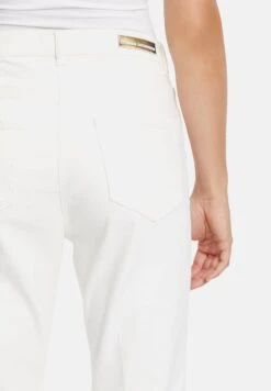 Betty Barclay Jeans Bootcut - Rohweiß 9 Betty Barclay Jeans Bootcut - Rohweiß -Betty Barclay Verkäufe 7c808c3c424a4fdb8f34e637b720c44b