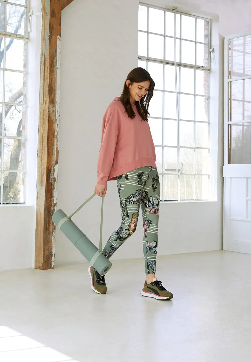 Betty Barclay Kapuzenpullover - Altrosa 1 Betty Barclay Kapuzenpullover - Altrosa