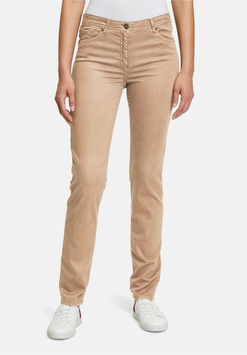 Betty Barclay CASUAL - Jeans Slim Fit - Beige 1 Betty Barclay CASUAL - Jeans Slim Fit - Beige